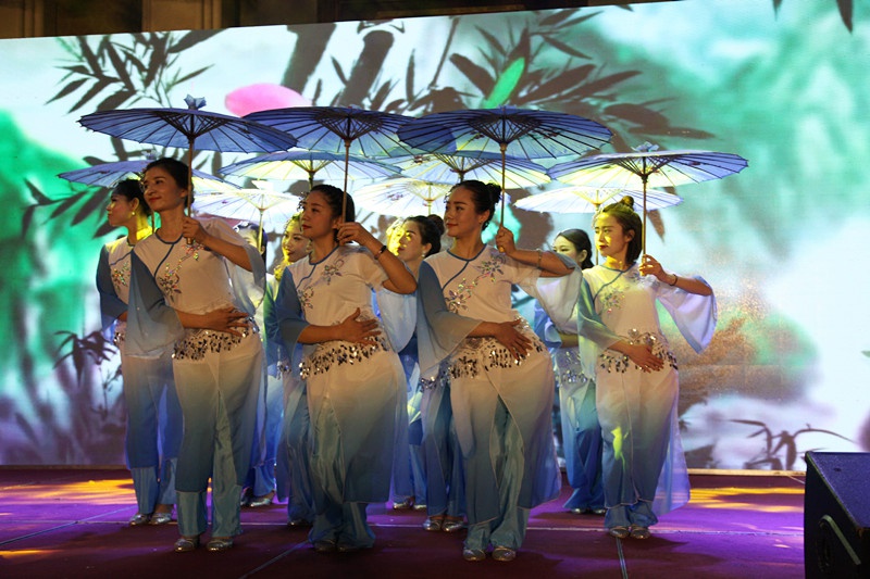 人和集團(tuán)2016年會(huì)